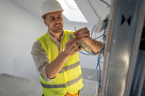 Best Ceiling Fan Installation Electrician  in Muscatine, IA